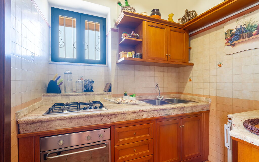 Luxury Private Villa With Garden: Autunno, Cucina, Estate, Primavera