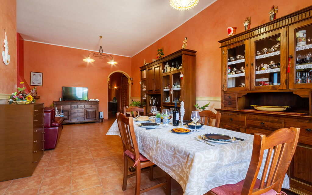 Luxury Private Villa With Garden: Autunno, Estate, Primavera, Sala da pranzo