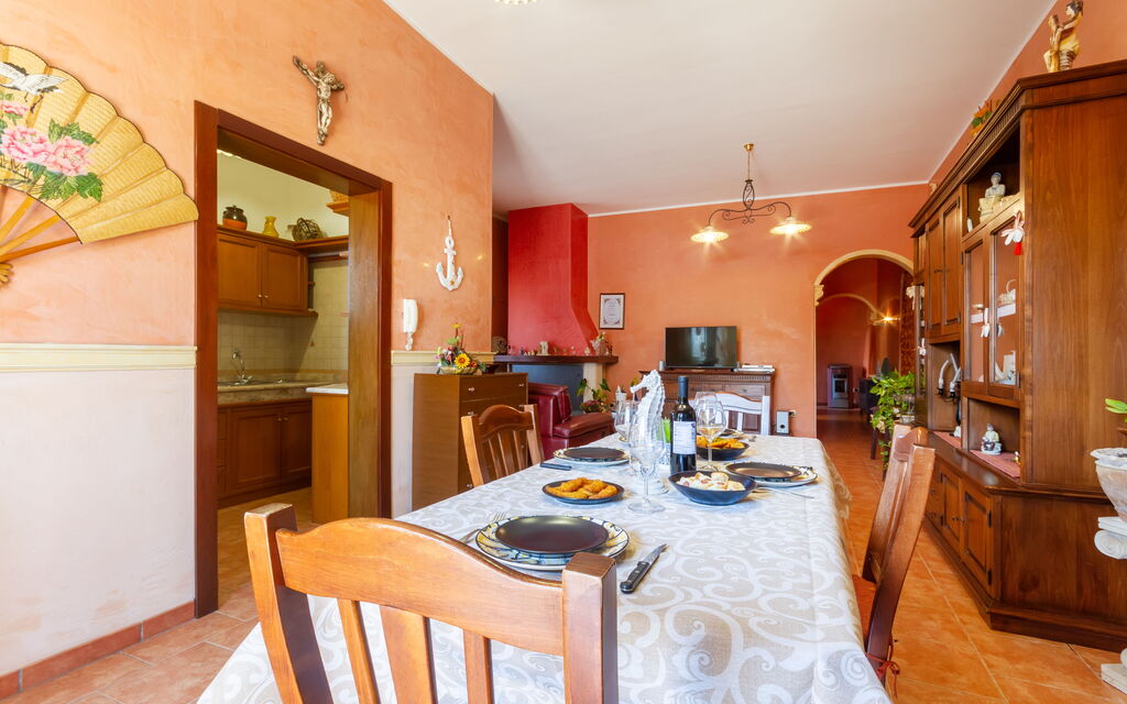 Luxury Private Villa With Garden: Autunno, Estate, Primavera, Soggiorno