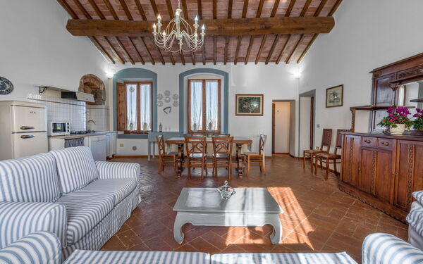 Pinolo Apartment With Pool, Casole D'elsa