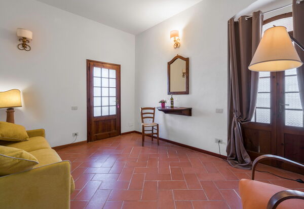 Agriturismo Agresto Apartments And Cottage, Pool, Casole D'elsa: Autunno, Bagno, Camera da letto, Estate, Primavera