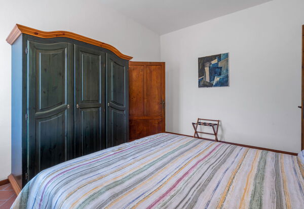 Agriturismo Agresto Apartments And Cottage, Pool, Casole D'elsa: Autunno, Camera da letto, Estate, Primavera