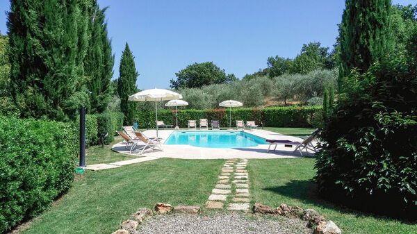 Agriturismo Agresto Apartments And Cottage, Pool, Casole D'elsa: Autumn, Pool, Spring, Summer