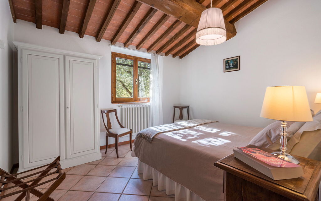 Agriturismo Agresto Apartments And Cottage, Pool, Casole D'elsa - : Autunno, Bagno, Camera da letto, Estate, Primavera