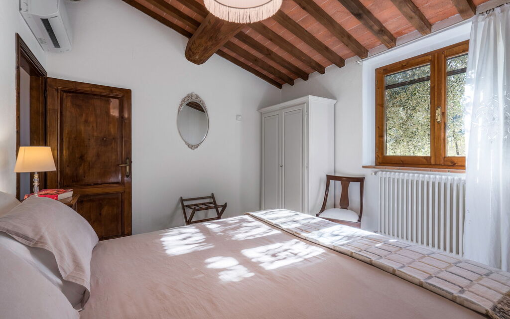 Agriturismo Agresto Apartments And Cottage, Pool, Casole D'elsa - : Autunno, Bagno, Camera da letto, Estate, Primavera