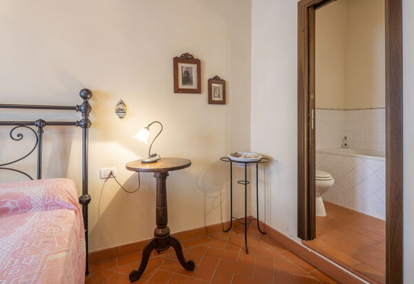 Casa Viola Pool, Wifi, Montaione: Autumn, Spring, Summer