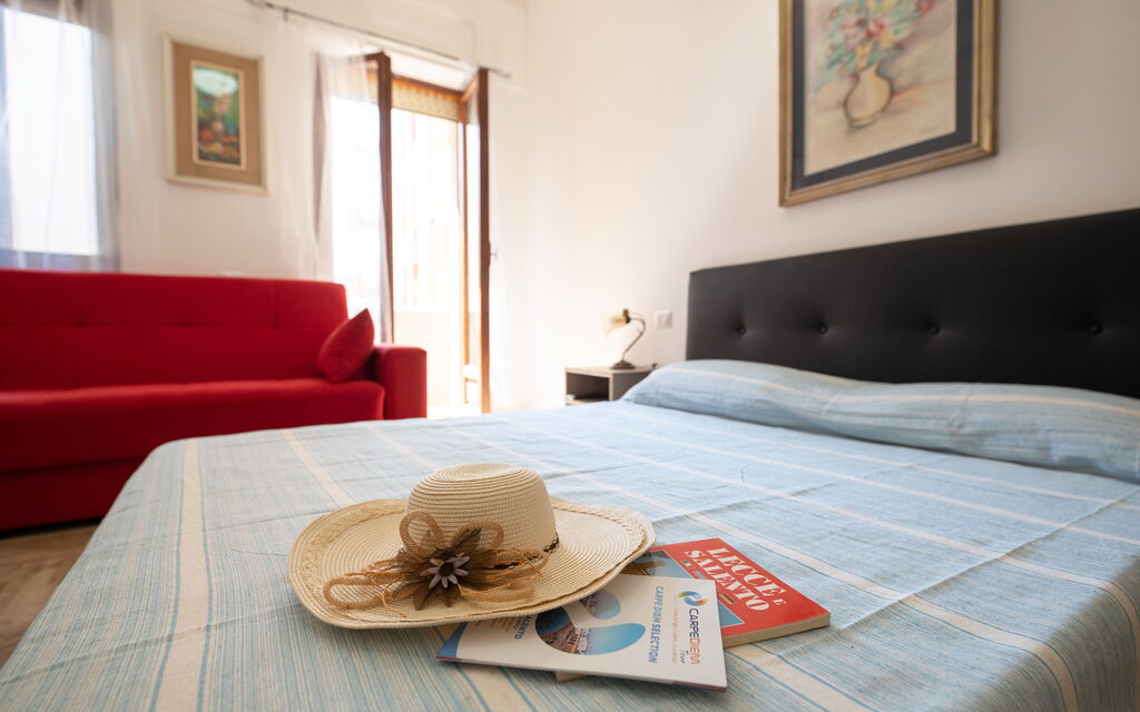 Gallipoli Apartment Ac, Seaside: Camera da letto, Soggiorno