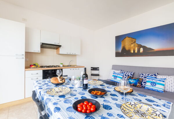 Beach Life Apartment In Boncore: Autunno, Cucina, Estate, Inverno, Primavera, Sala da pranzo, Soggiorno