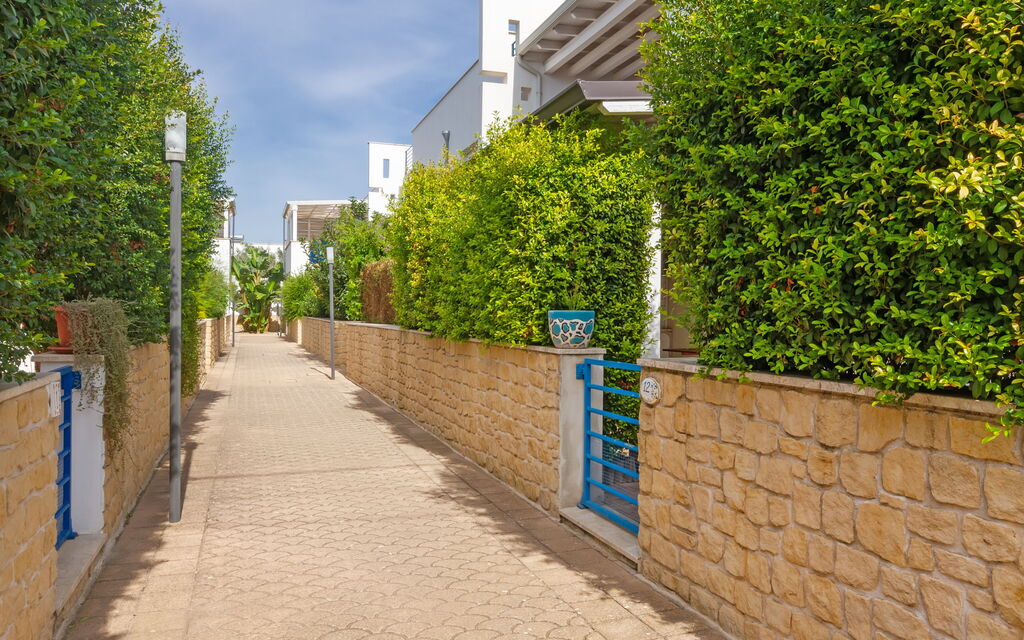 Beach Life Apartment In Boncore: Autumn, Main Entrance, Spring, Summer, Winter