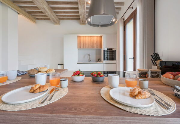 Belmonte Spereto Apartment With Pool, Montaione: Autunno, Cucina, Estate, Primavera, Soggiorno