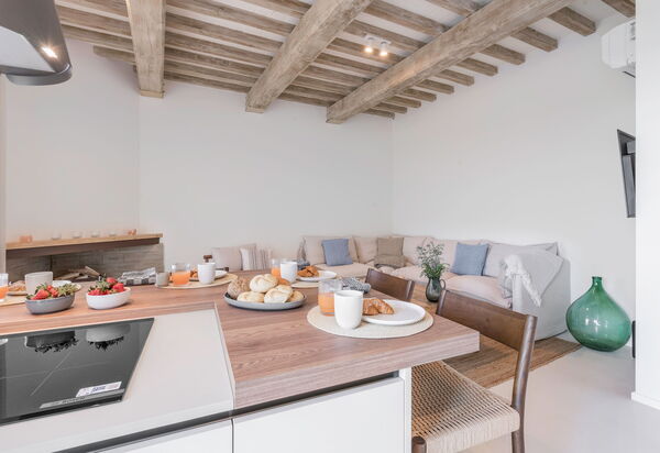 Belmonte Spereto Apartment With Pool, Montaione: Autunno, Cucina, Estate, Primavera, Soggiorno