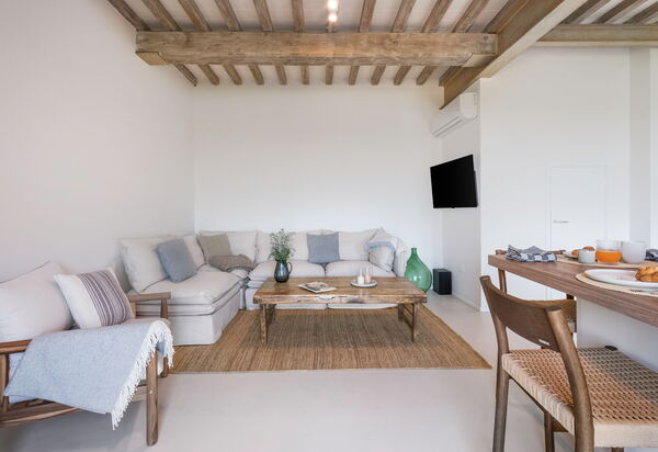 Belmonte Spereto Apartment With Pool, Montaione: Autunno, Cucina, Estate, Primavera, Soggiorno