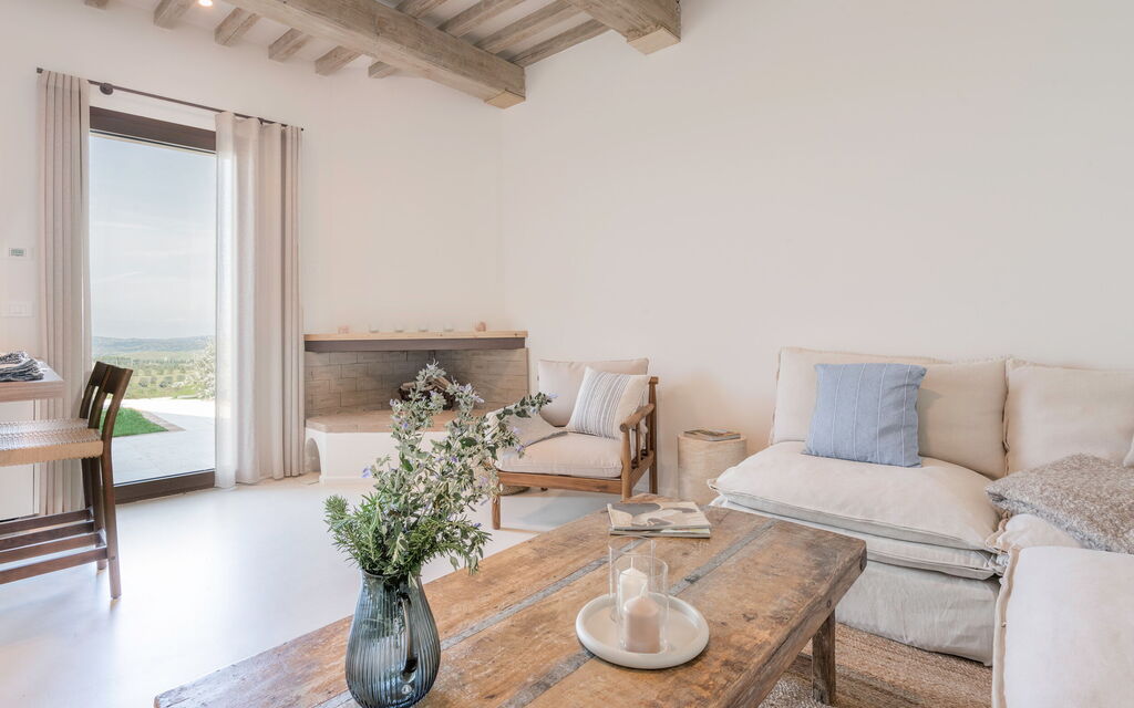 Belmonte Spereto Apartment With Pool, Montaione: Autumn, Kitchen, Living Room, Spring, Summer