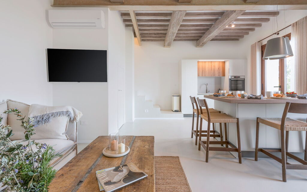 Belmonte Spereto Apartment With Pool, Montaione: Autumn, Kitchen, Living Room, Spring, Summer