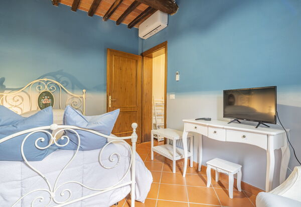 Casa Michela Casalguidi, Garden, Wifi: Autumn, Bedroom, Spring, Summer