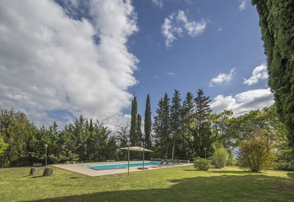 Cottage Monti Pet Friendly With Shared Pool: Autunno, Estate, Giardino, Primavera