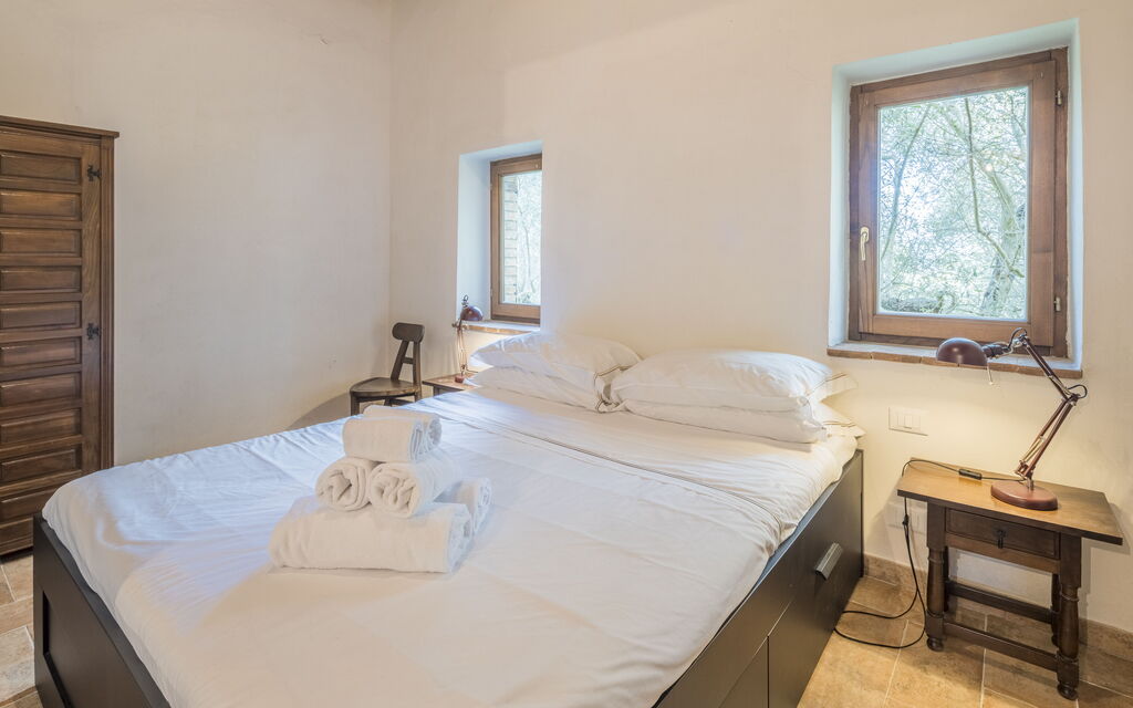 Cottage Monti Pet Friendly With Shared Pool: Autunno, Camera da letto, Estate, Primavera