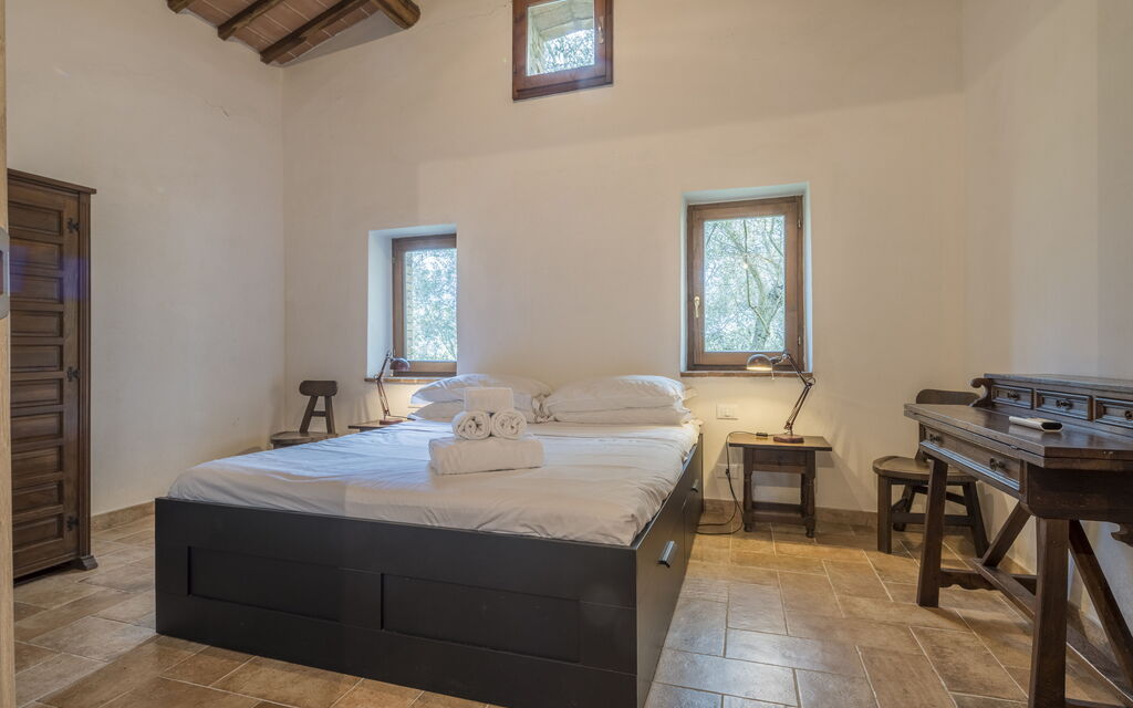 Cottage Monti Pet Friendly With Shared Pool: Autunno, Camera da letto, Estate, Primavera