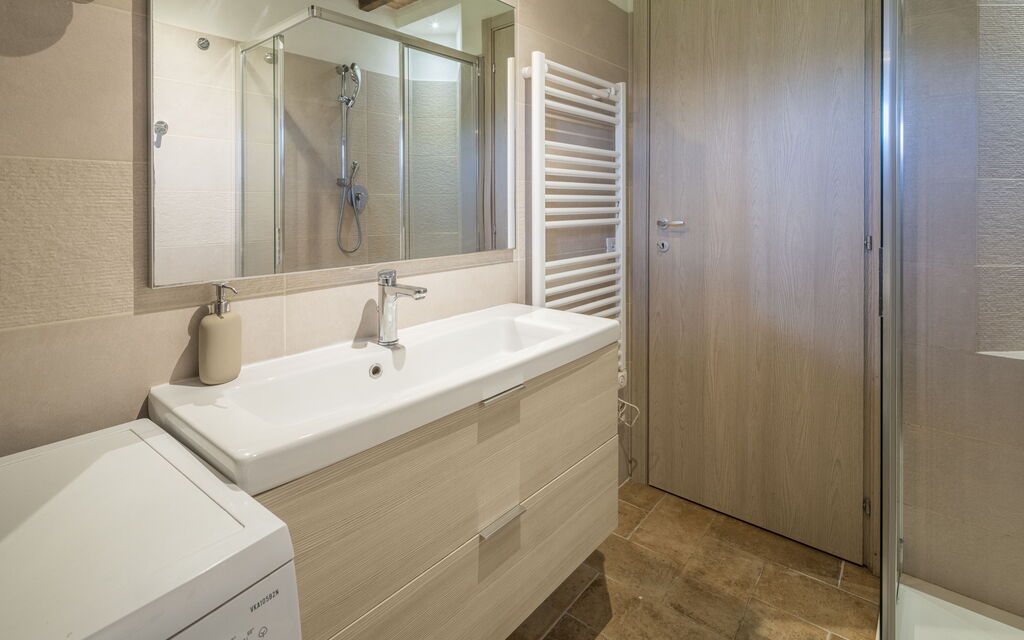 Cottage Monti Pet Friendly With Shared Pool: Autunno, Bagno, Estate, Primavera