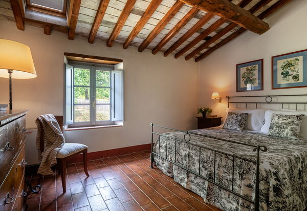 In the Heart of Chianti, Pool, Wifi, View - Lilliano: Autumn, Bedroom, Spring, Summer