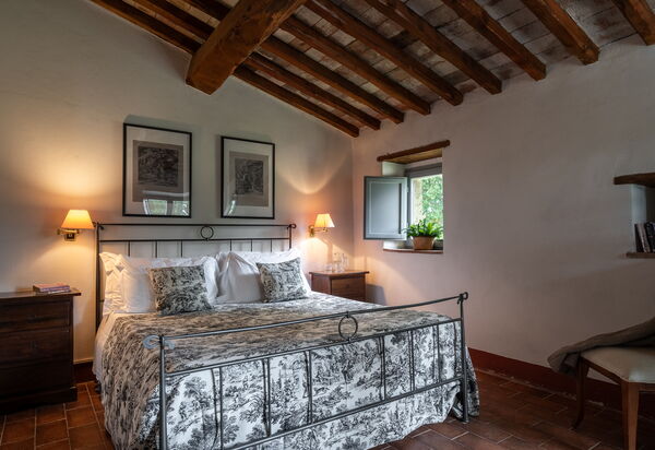 In the Heart of Chianti, Pool, Wifi, View - Lilliano: Autumn, Bedroom, Spring, Summer