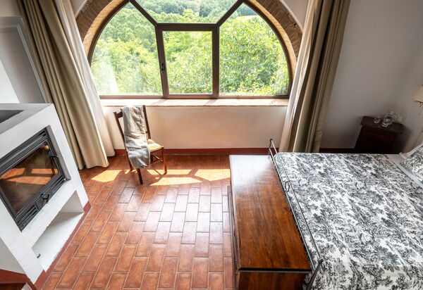 In the Heart of Chianti, Pool, Wifi, View - Lilliano: Autumn, Bedroom, Spring, Summer