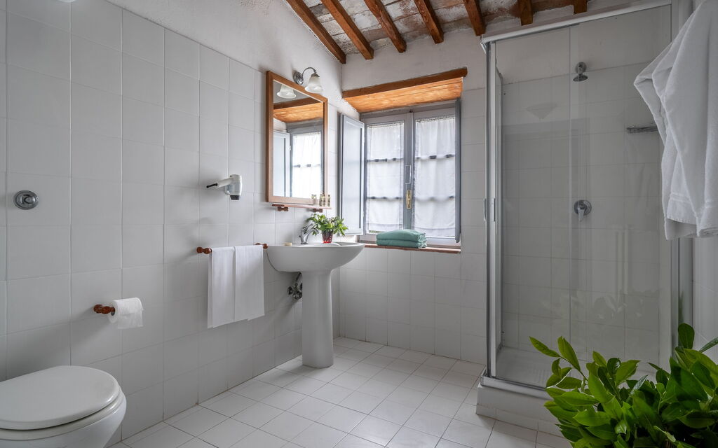 In the Heart of Chianti, Pool, Wifi, View - Lilliano: Autunno, Bagno, Estate, Primavera