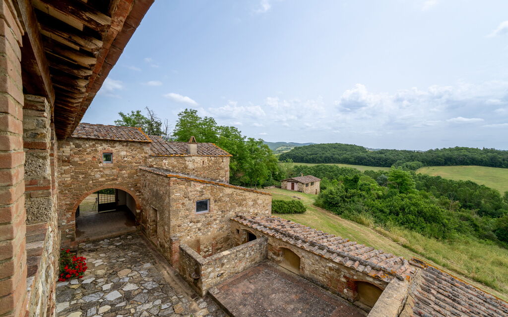 In the Heart of Chianti, Pool, Wifi, View - Lilliano: Autunno, Estate, Esterni, Primavera