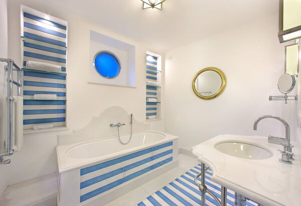 Torre Sponda - Casa Grande, Private Beach: Autunno, Bagno, Estate, Primavera