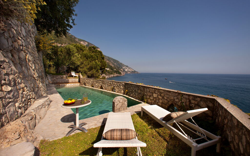 Torre Sponda - Torre, Private Beach: Autumn, Pool, Spring, Summer