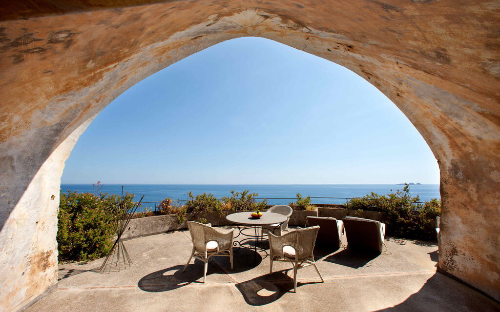 Torre Sponda - Torre, Private Beach: Autumn, Balcony / Terrace / Patio, Spring, Summer