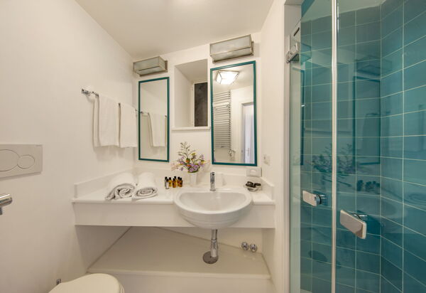 Torre Sponda - Casa Angelica, Private Beach: Autunno, Bagno, Estate, Primavera