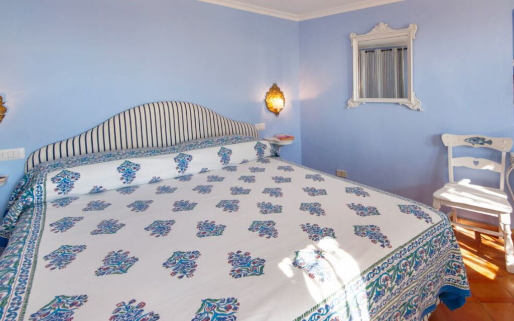 Torre Sponda - Casa Angelica, Private Beach: Autunno, Camera da letto, Estate, Primavera