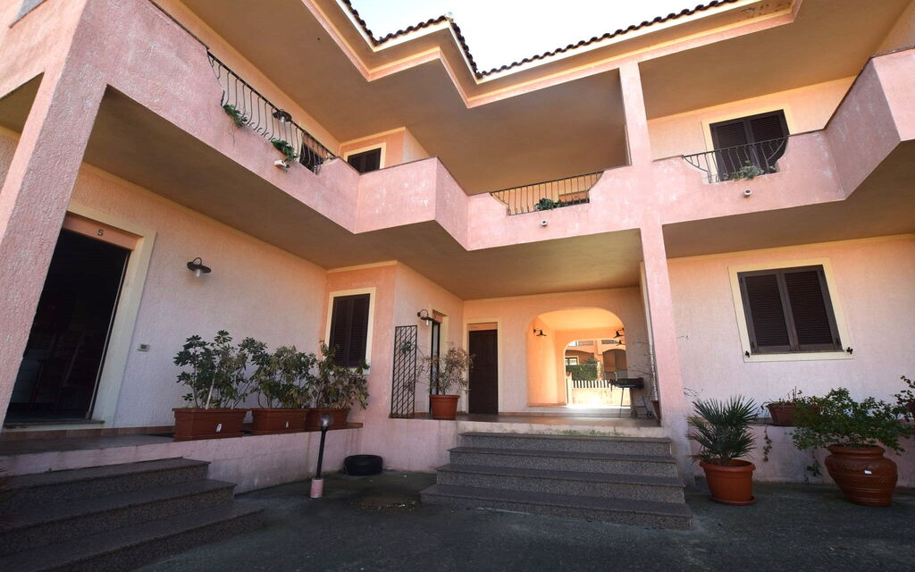 Residenza Agnese Sardegna: Autumn, Building Exterior, Spring, Summer