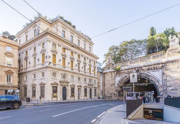 Portello Square Lux Apartment Genova: Autunno, Estate, Esterni, Primavera