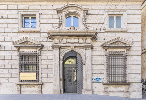 Portello Square Lux Apartment Genova: Autunno, Entrata Principale, Estate, Primavera