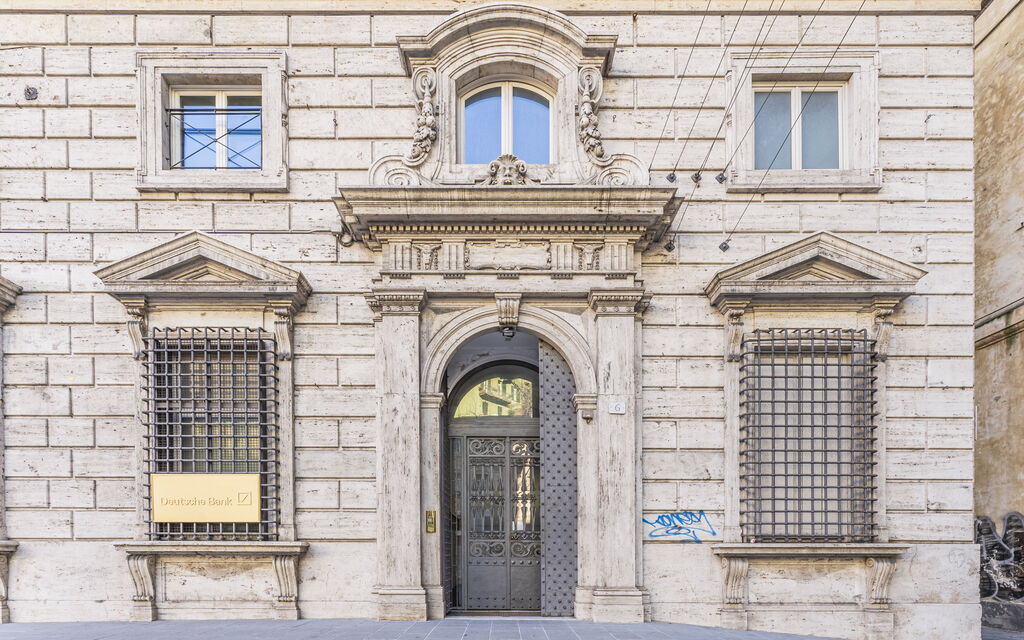 Portello Square Lux Apartment Genova: Autunno, Entrata Principale, Estate, Primavera