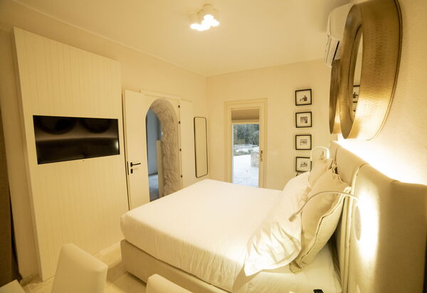 Villa Leonardo Luxury Locorotondo: Autunno, Camera da letto, Estate, Primavera