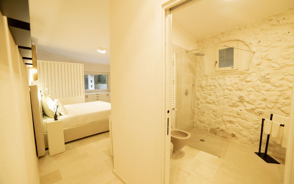 Villa Leonardo Luxury Locorotondo: Autunno, Camera da letto, Estate, Primavera