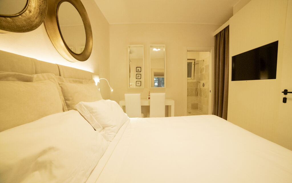 Villa Leonardo Luxury Locorotondo: Autunno, Camera da letto, Estate, Primavera