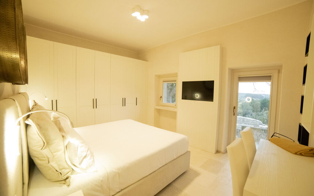 Villa Leonardo Luxury Locorotondo: Autunno, Camera da letto, Estate, Primavera