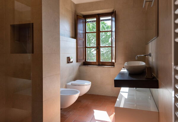 Country House In Tuscan Hills: Autumn, Bathroom, Spring, Summer, Winter