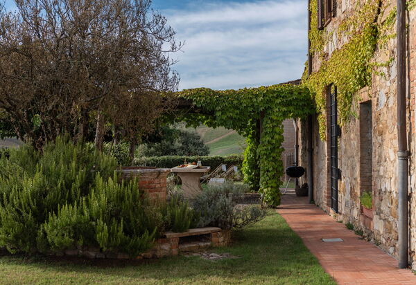 Country House In Tuscan Hills: Activities, Autumn, Building Exterior, Garden, Outdoor, Spring, Summer, Winter