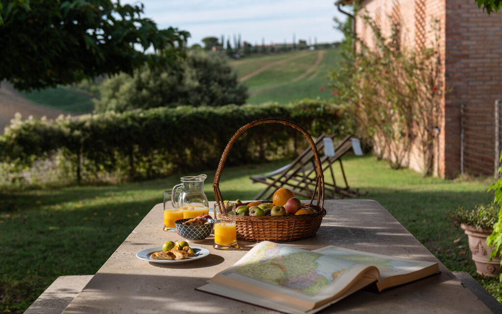 Country House In Tuscan Hills: Activities, Autumn, Building Exterior, Garden, Outdoor, Spring, Summer, Winter