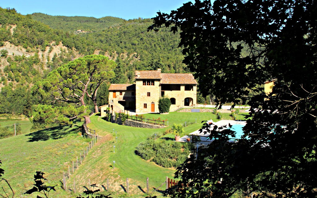 Poggio Marino: Building Exterior