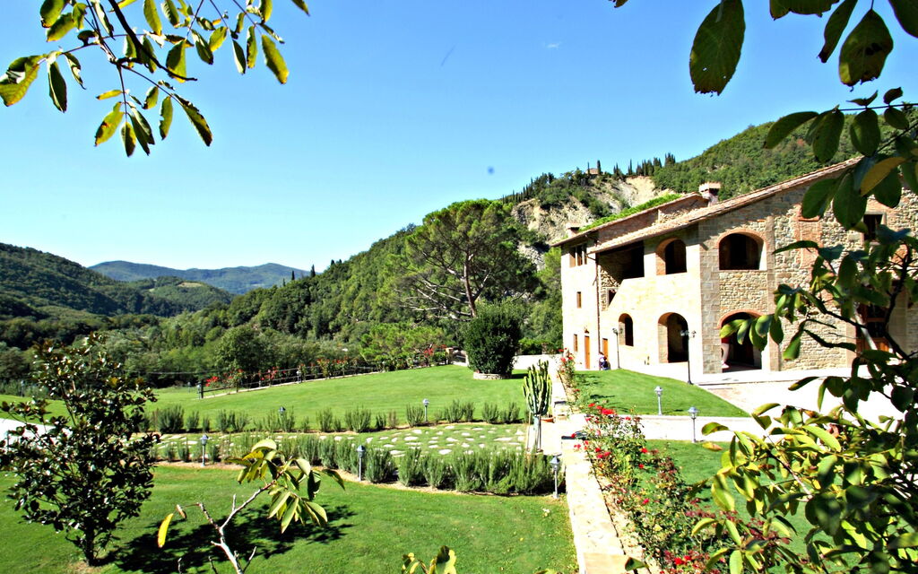 Poggio Marino: Building Exterior