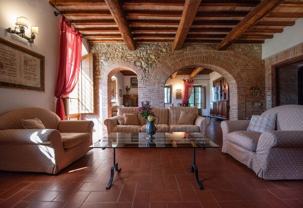 Green Hill Apartment In Tuscan Countryside: Autumn, Bedroom, Spring, Summer, Winter