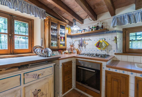 Grace Home, Pool, Wifi, Gambassi Terme: Autumn, Kitchen, Spring, Summer