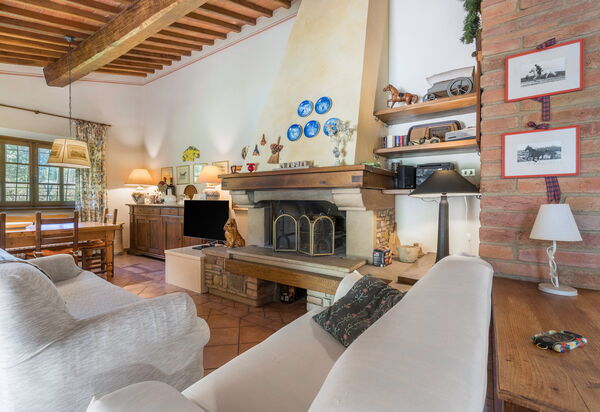 Grace Home, Pool, Wifi, Gambassi Terme: Autumn, Living Room, Spring, Summer