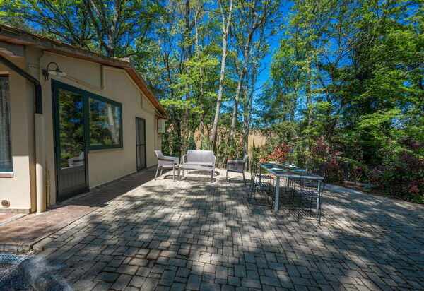 Grace Home, Pool, Wifi, Gambassi Terme: Autumn, Building Exterior, Spring, Summer